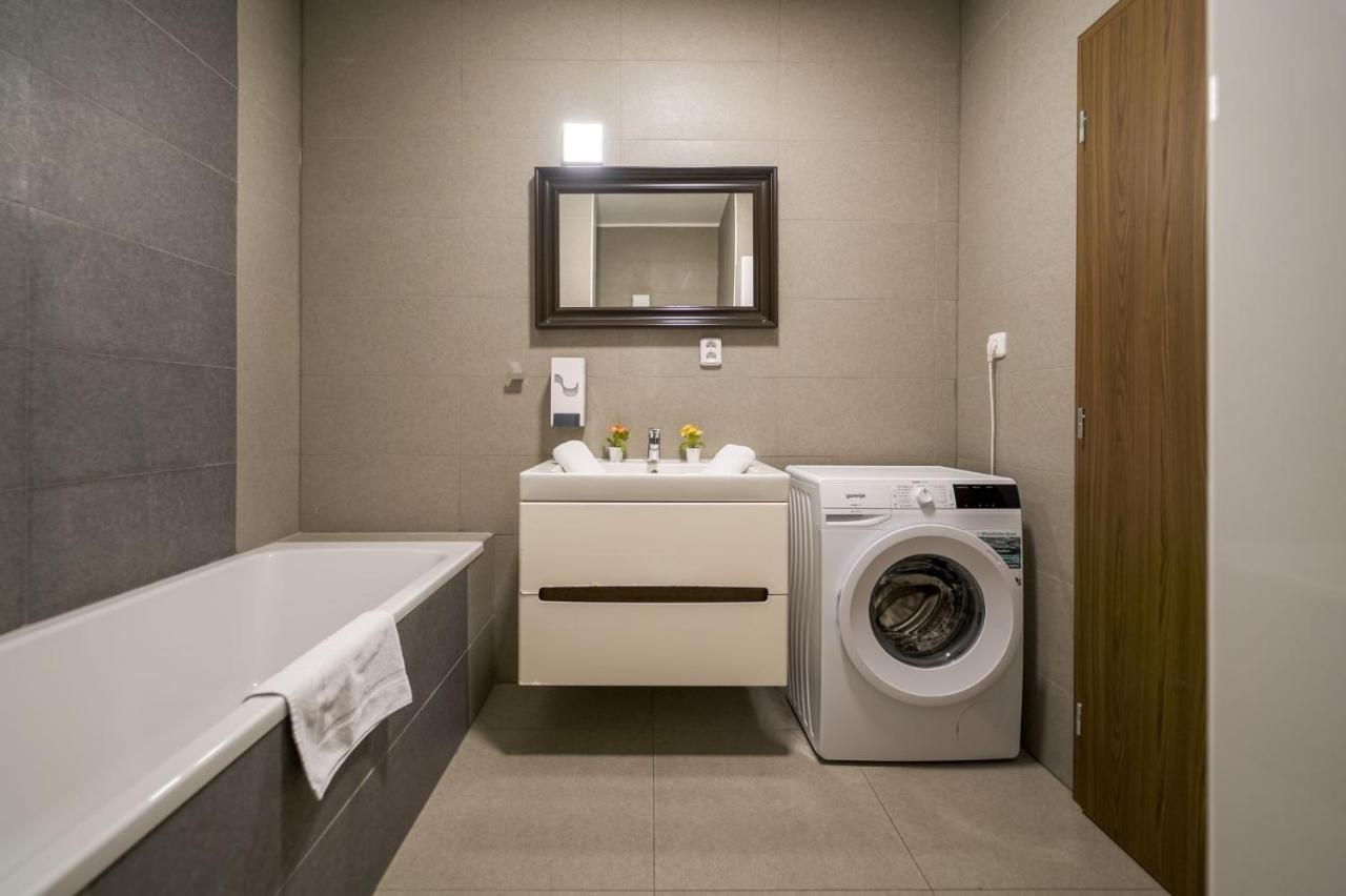 Vesna Convenient Apartment براتسيلافا المظهر الخارجي الصورة